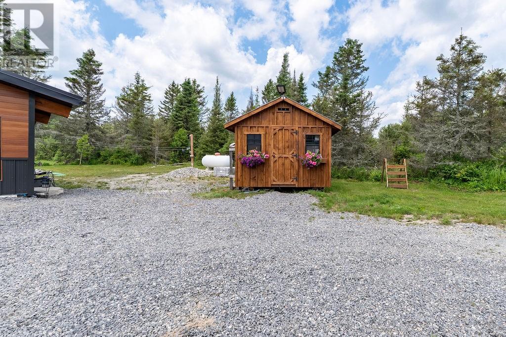 895 Horseshoe Lake Road - Image 3