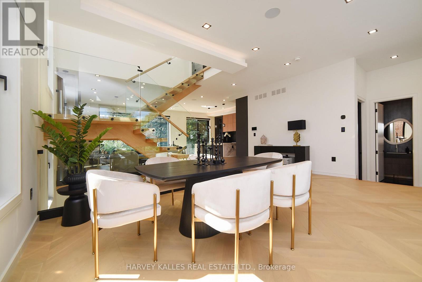 110 MONA DRIVE - 12