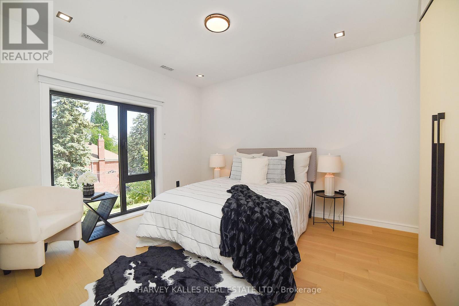110 MONA DRIVE - 35