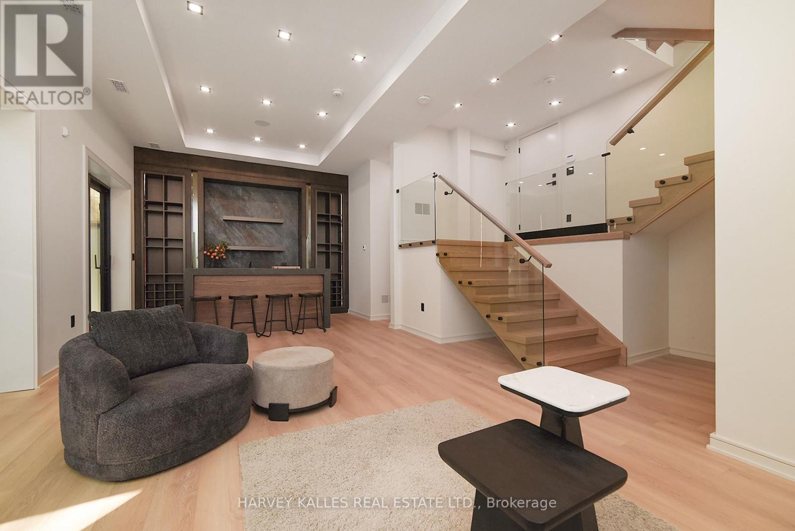 110 MONA DRIVE - Image 43