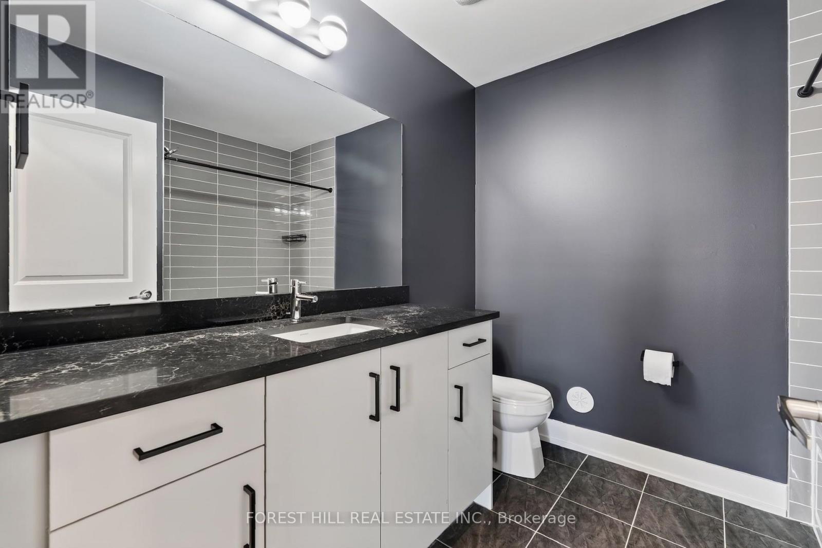 63 WATERSIDE WAY - 41