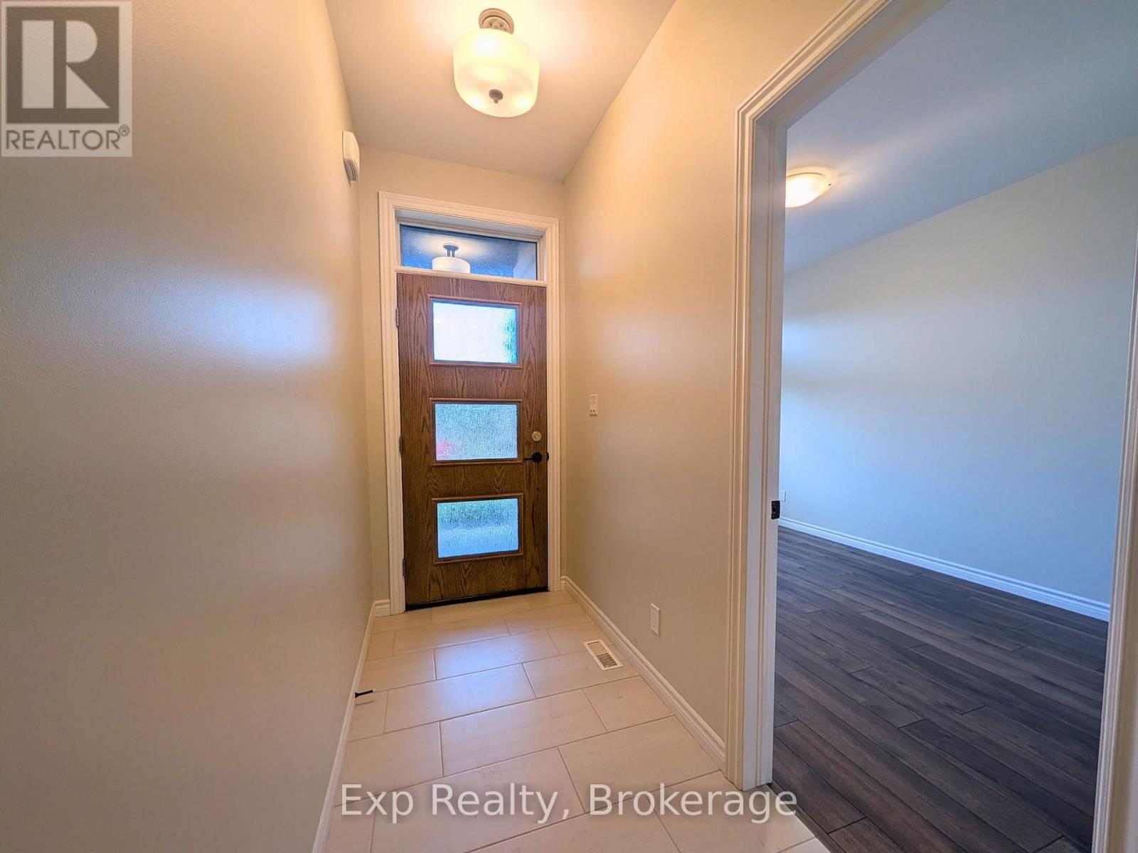 76 COVINGTON CRESCENT, Belleville (Thurlow Ward) — photo 6