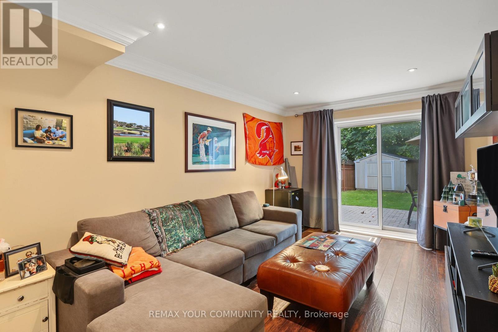 33 MCDONALD DRIVE - 18