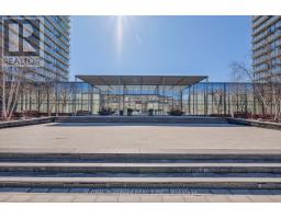 2014 - 105 The Queensway Way, Toronto, ON M6S5B5 Photo 20