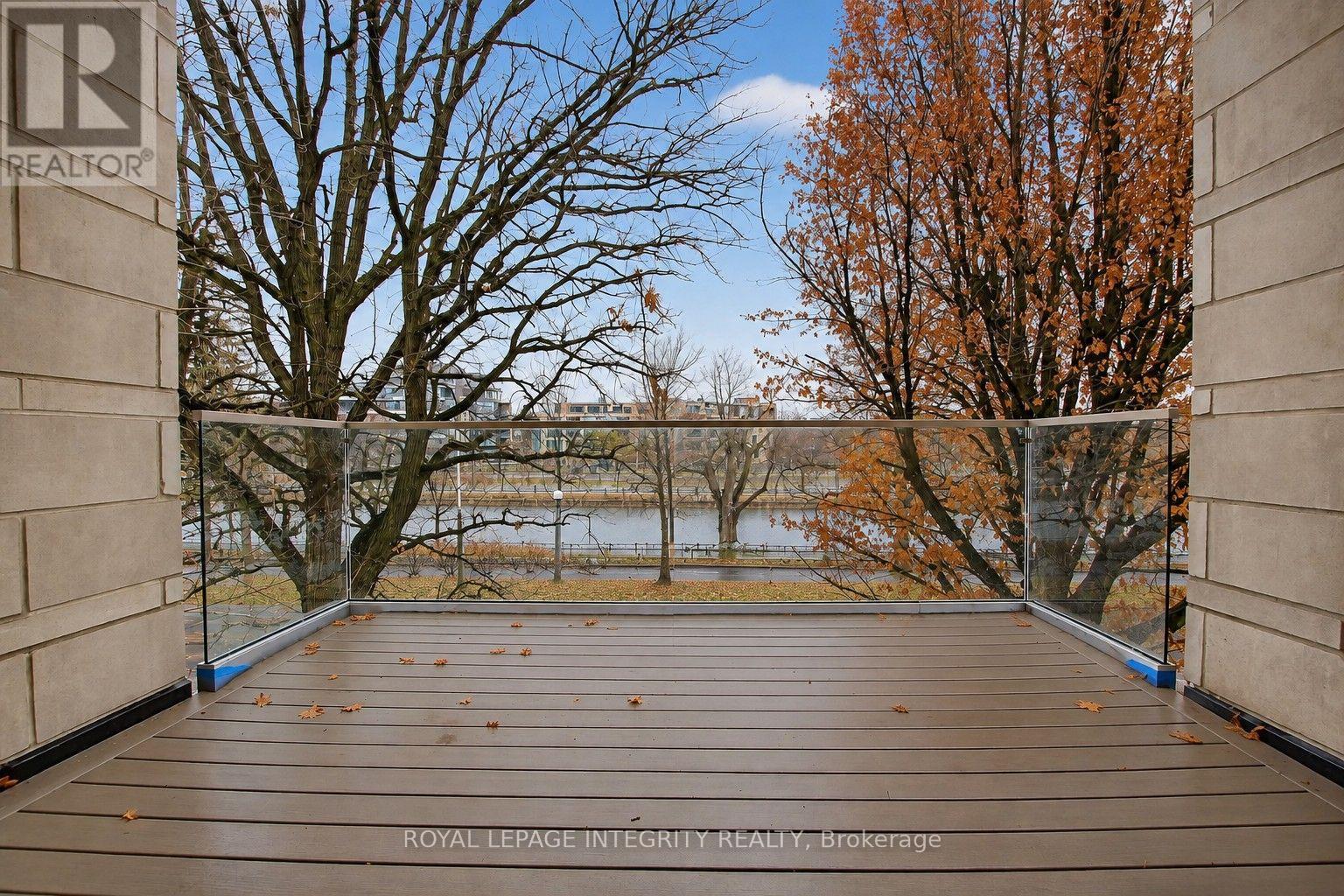 112 QUEEN ELIZABETH DRIVE photo 38