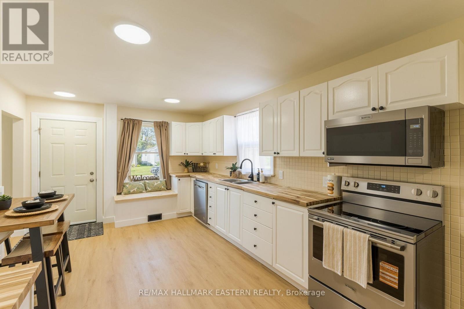 847 ST MARY'S STREET - 7