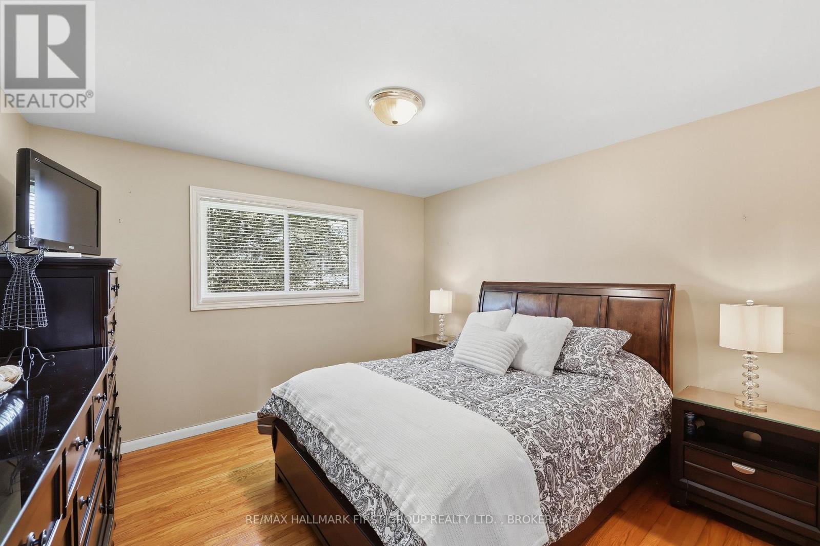 1449 AVONDALE CRESCENT - Image 16