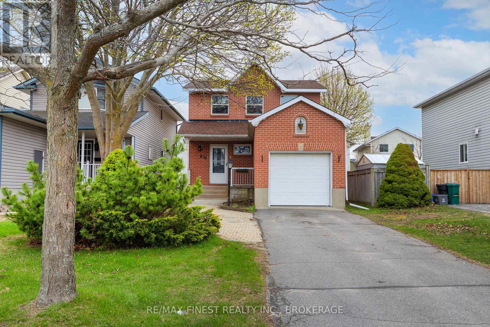 870 WALKER COURT, Kingston (East Gardiners Rd) — photo 2