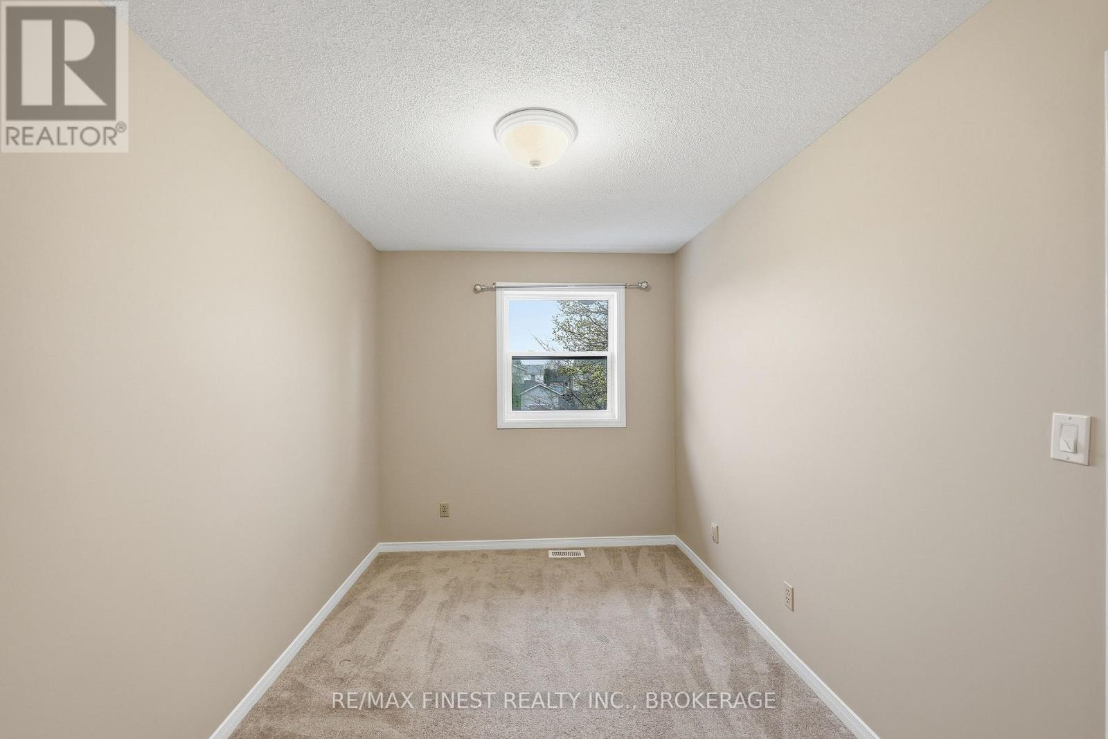 870 WALKER COURT - 27