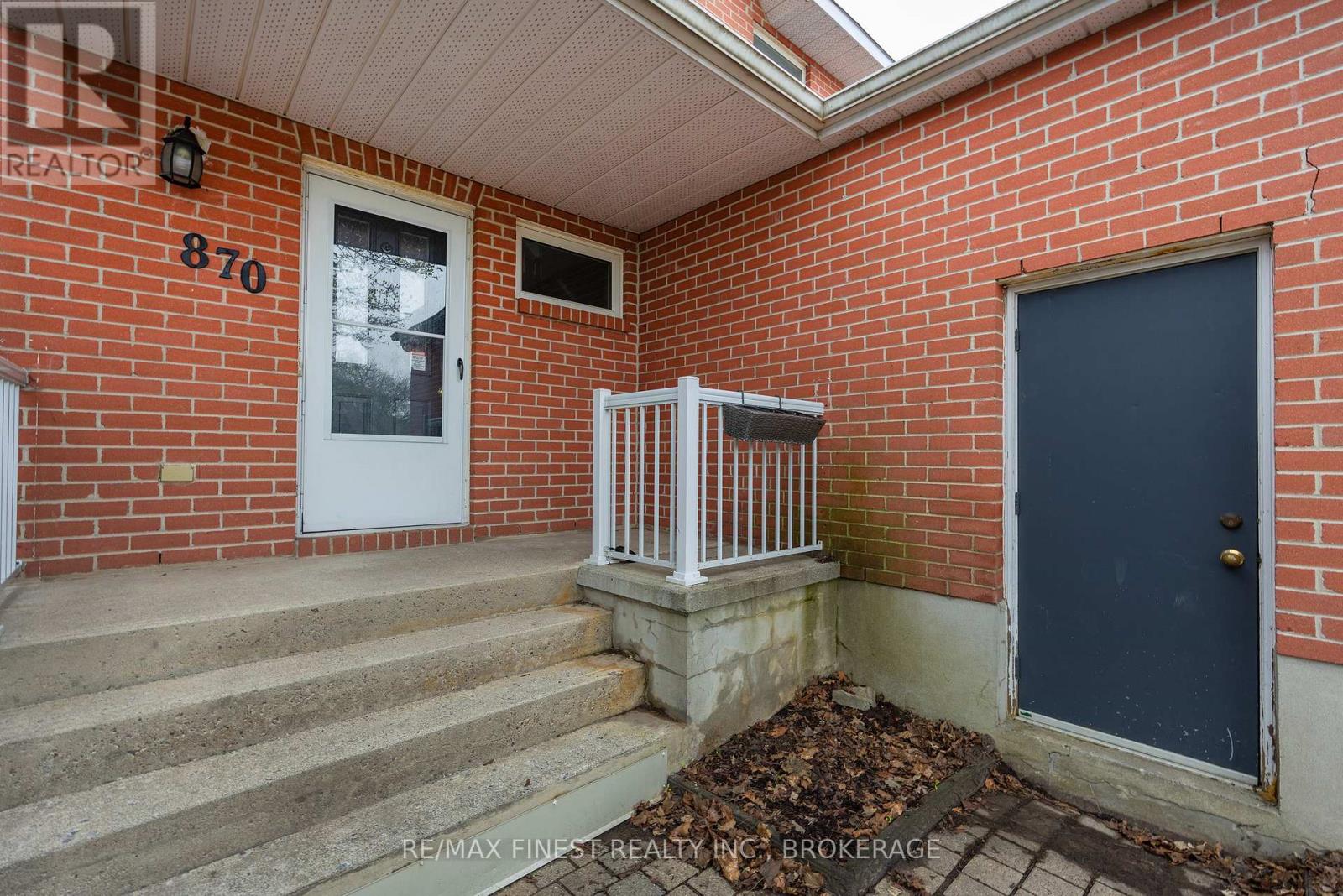 870 WALKER COURT, Kingston (East Gardiners Rd) — photo 4