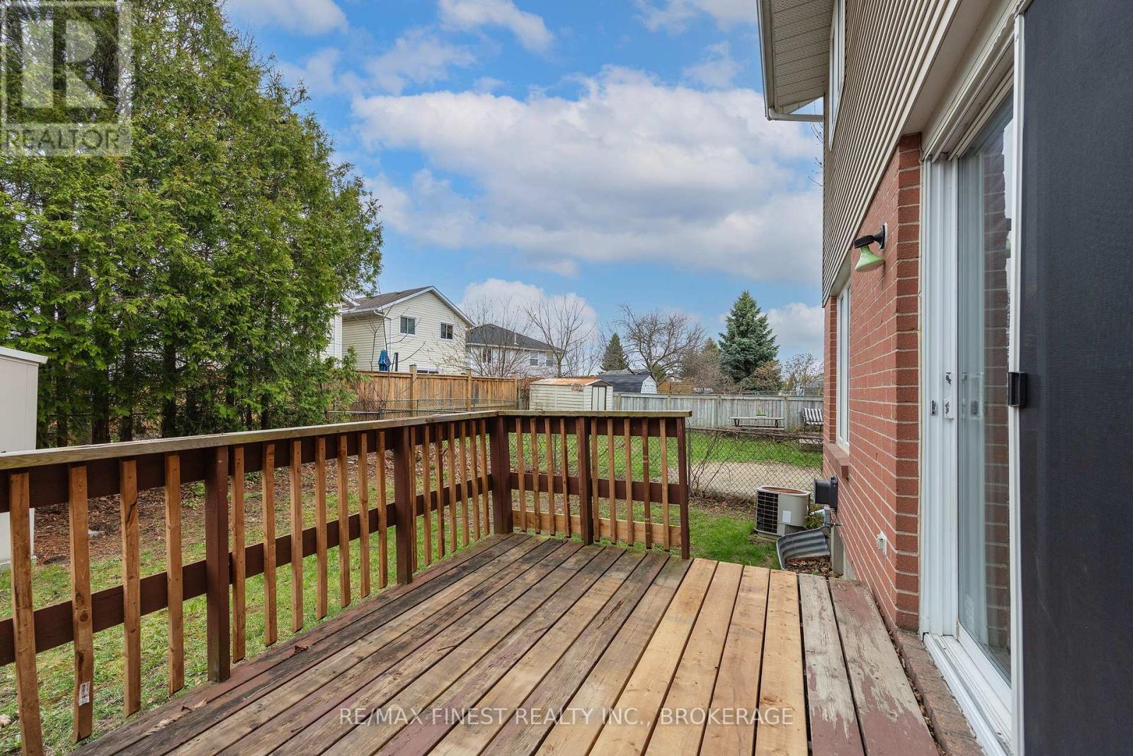 870 WALKER COURT, Kingston (East Gardiners Rd) — photo 6