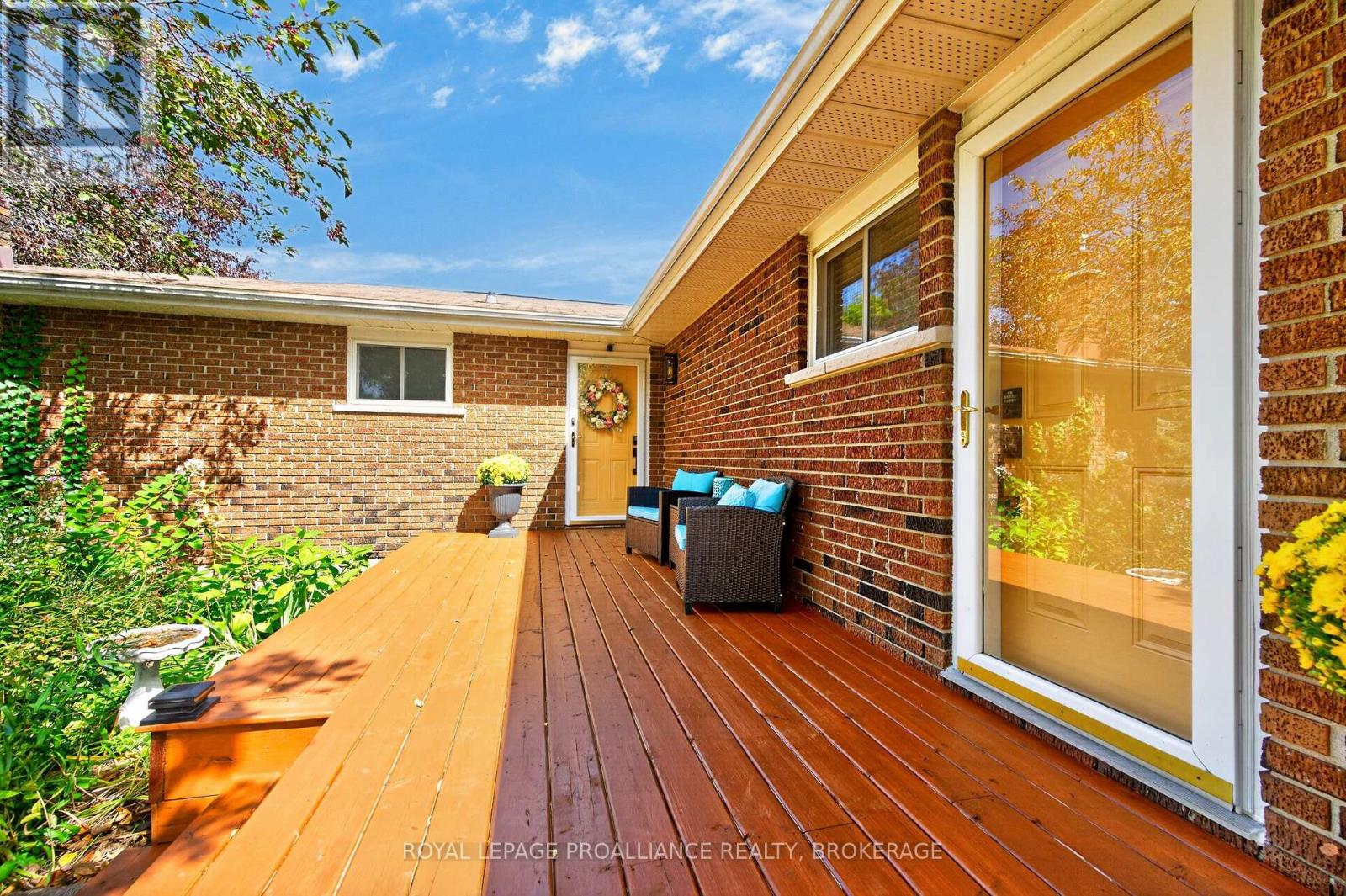 38 WILLOWBANK ROAD W, Gananoque — photo 4