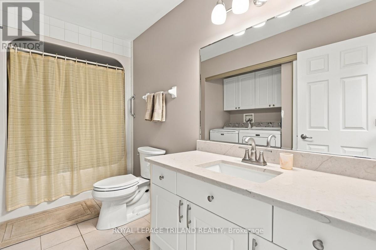 7 - 1337 COMMISSIONERS ROAD W, London South (South B) — photo 8