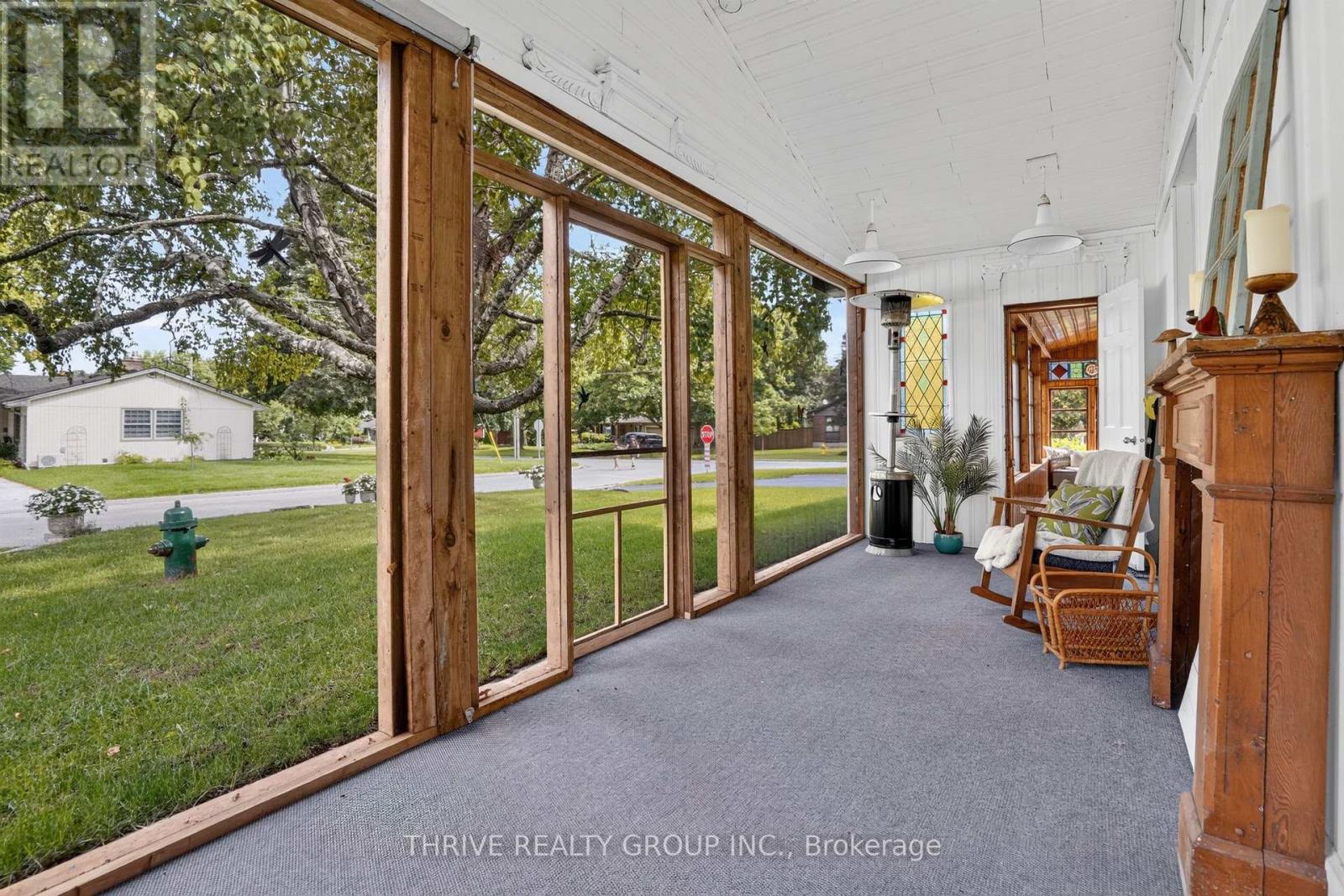 11 OUTER DRIVE - Image 12