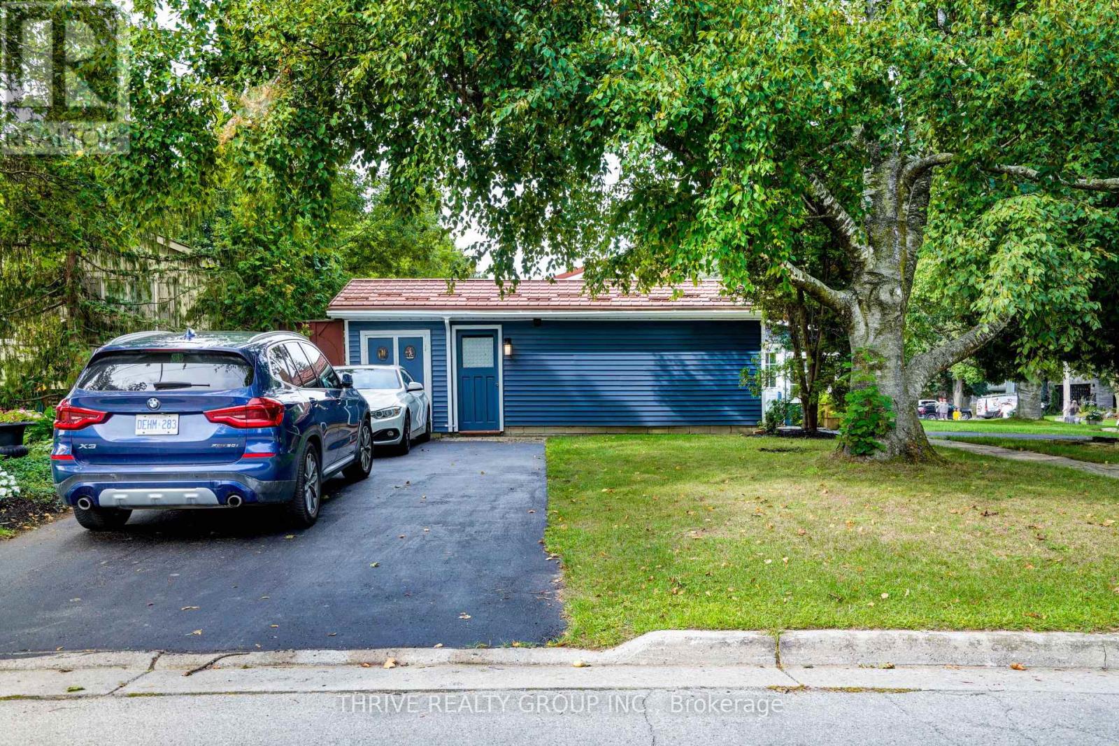 11 OUTER DRIVE - Image 6