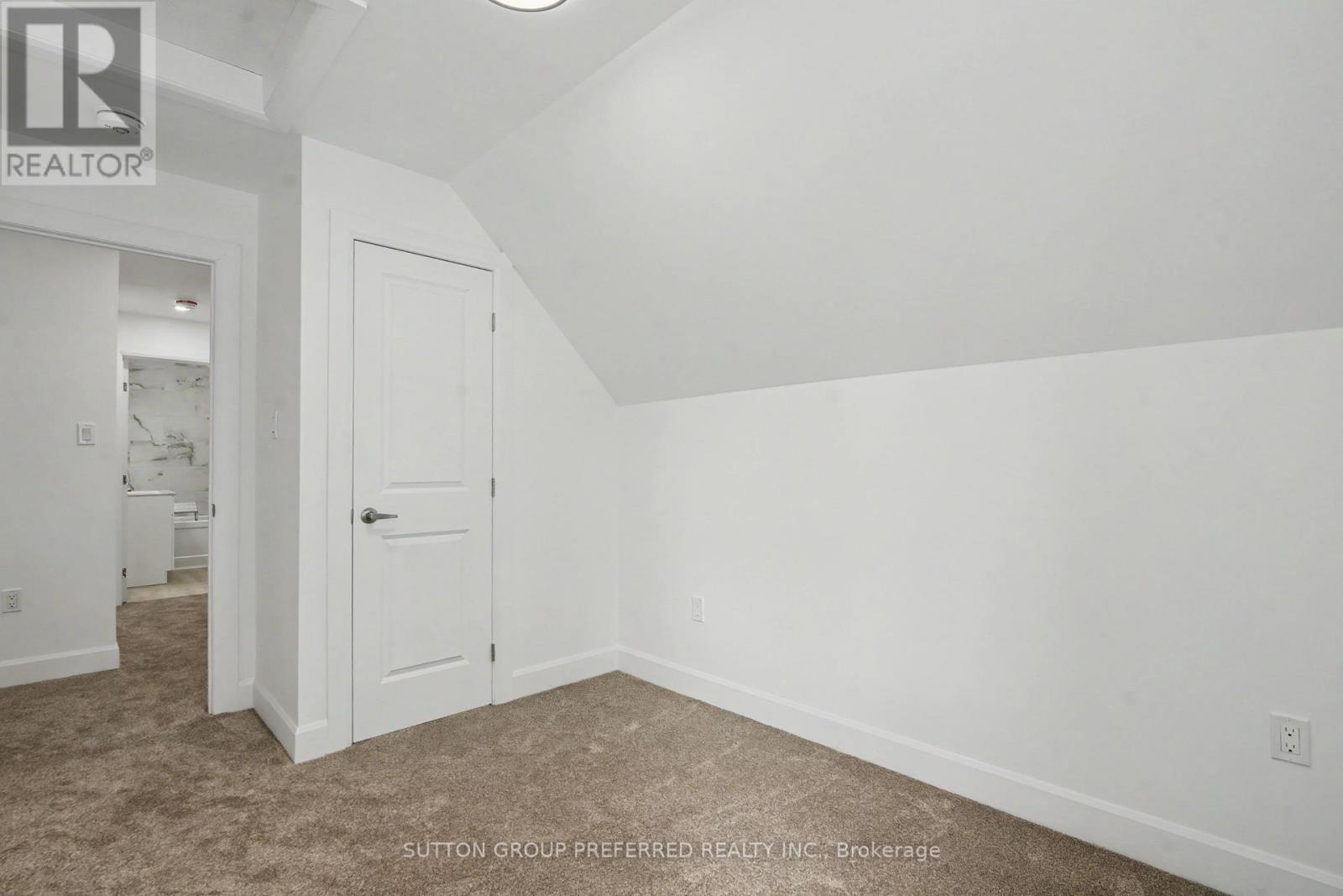 840 LORNE AVENUE - 36