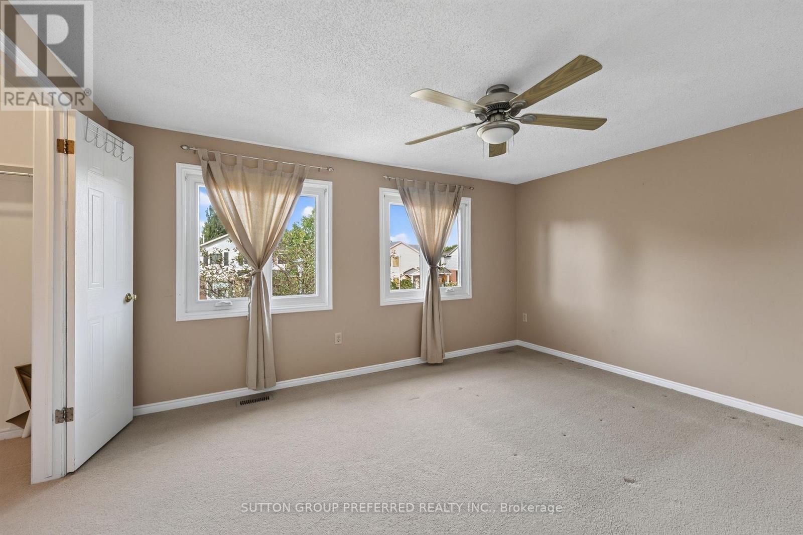 185 MARTINET AVENUE - Image 14