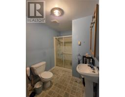 7 Rowsell Street thumbnail 16