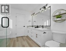 244 Emerald Drive, Red Deer, AB T4E1A6 Photo 36