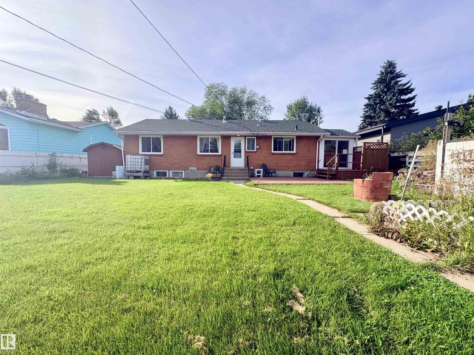 3834 110 AV NW - 48
