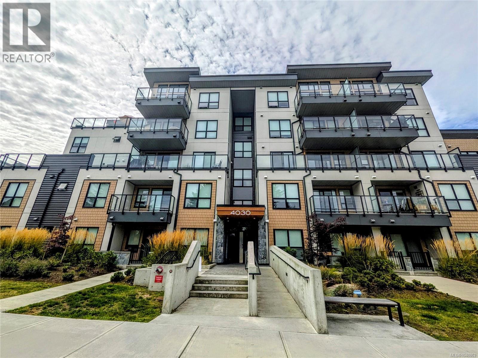 #107 4030 Shelbourne St - 1