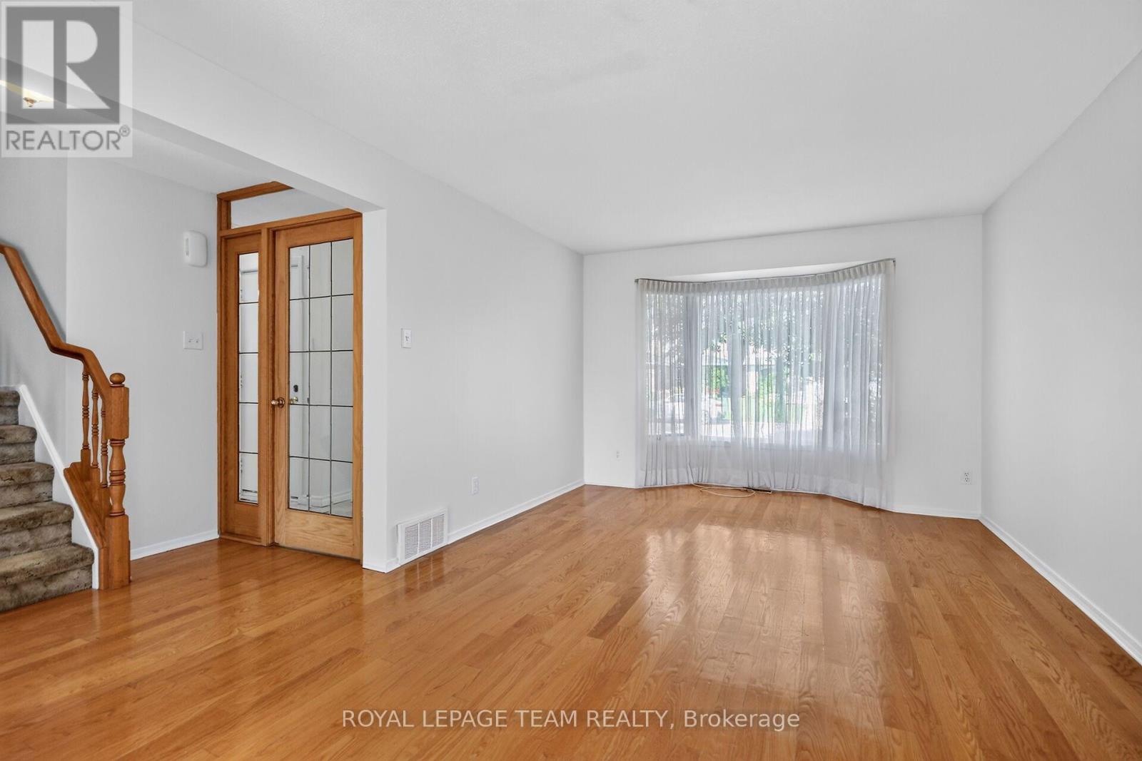 106 FOUR SEASONS DRIVE - 7