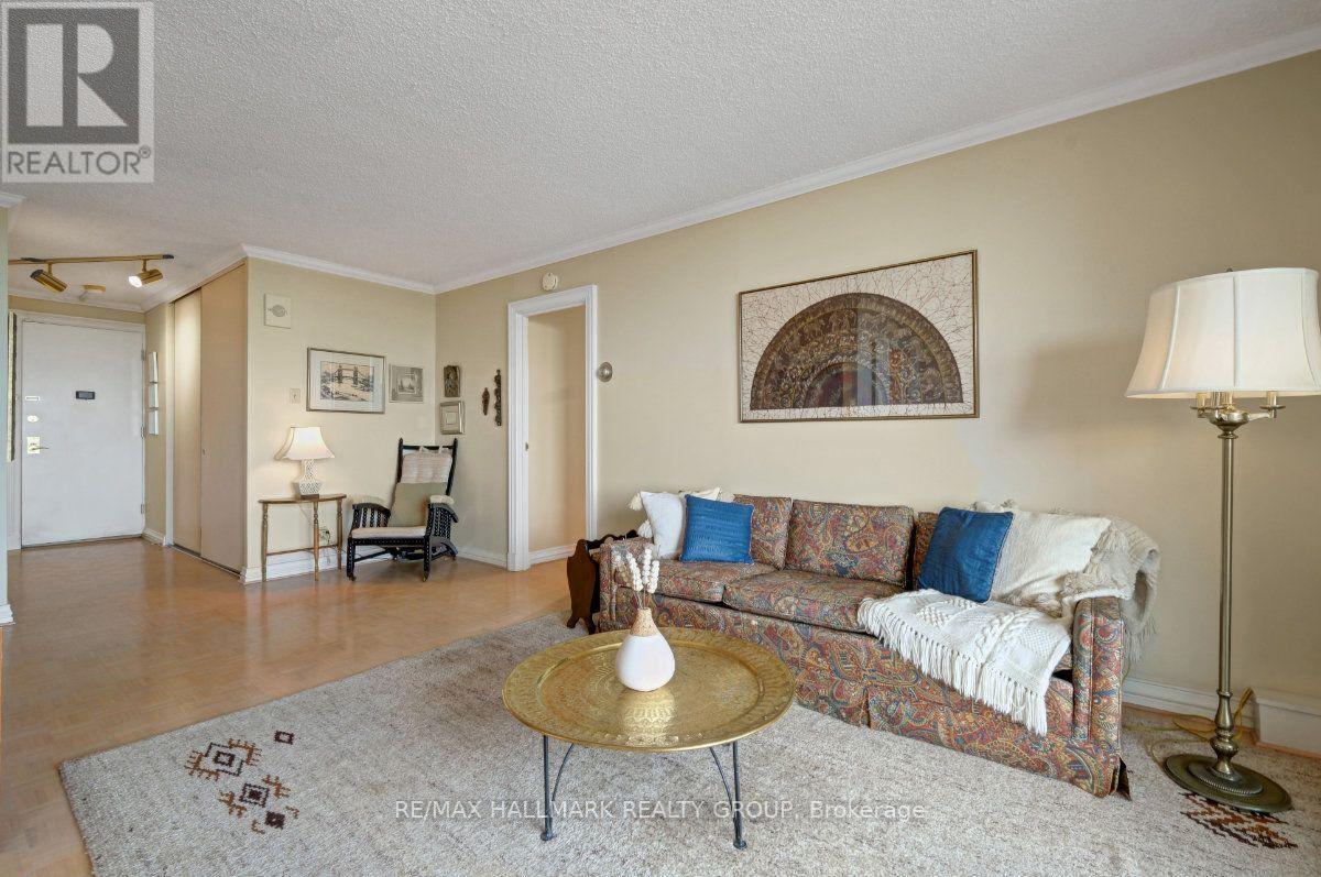 1804 – 505 ST LAURENT BOULEVARD, Ottawa. Luxury613. By Peter Sagos - Image 13