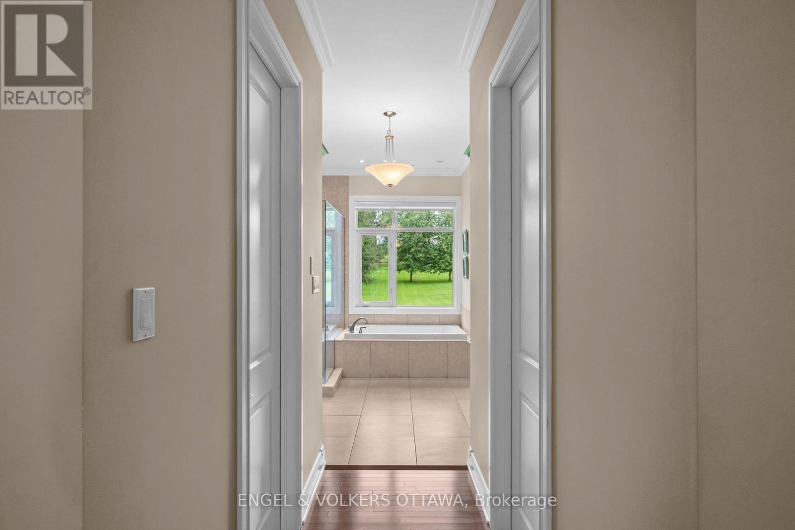 5833 RIDEAU VALLEY DRIVE N - 14