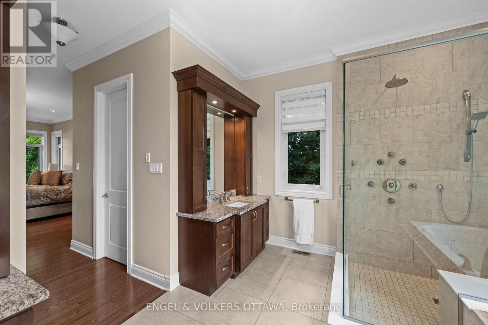 5833 RIDEAU VALLEY DRIVE N - Image 17