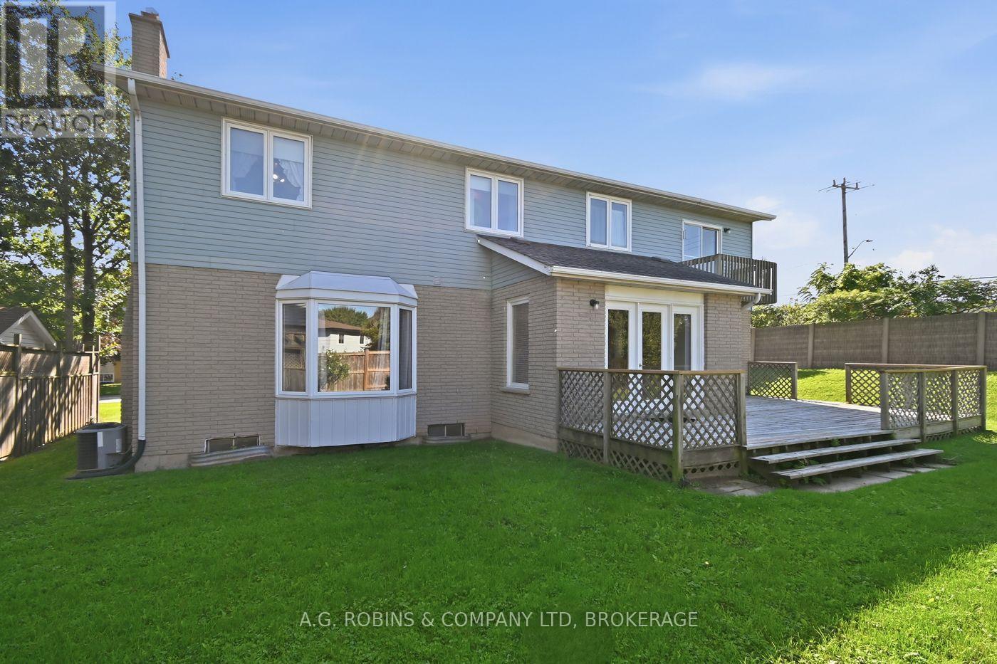 381 KERMAN AVENUE - 49