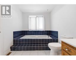 381 Kerman Avenue, Grimsby, ON L3M5C4 Photo 33