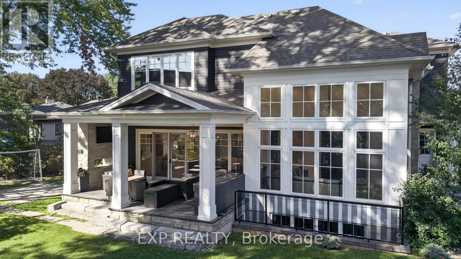 528 WELLINGTON CRESCENT - Image 47