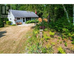 20 Clarence Avenue, South Bruce Peninsula, ON N0H2G0 Photo 7