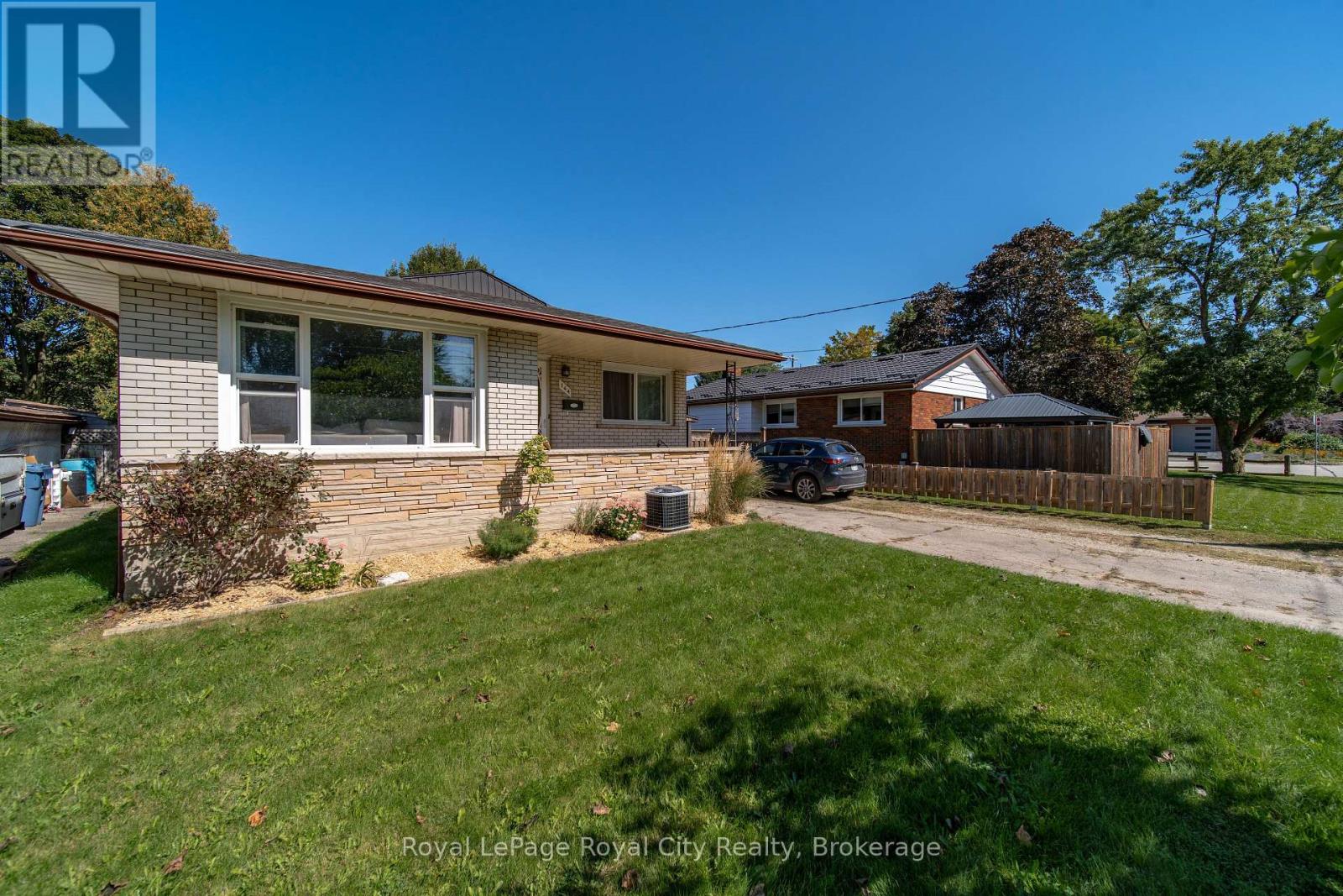 164 WAVERLEY DRIVE, Guelph (Riverside Park) — photo 1
