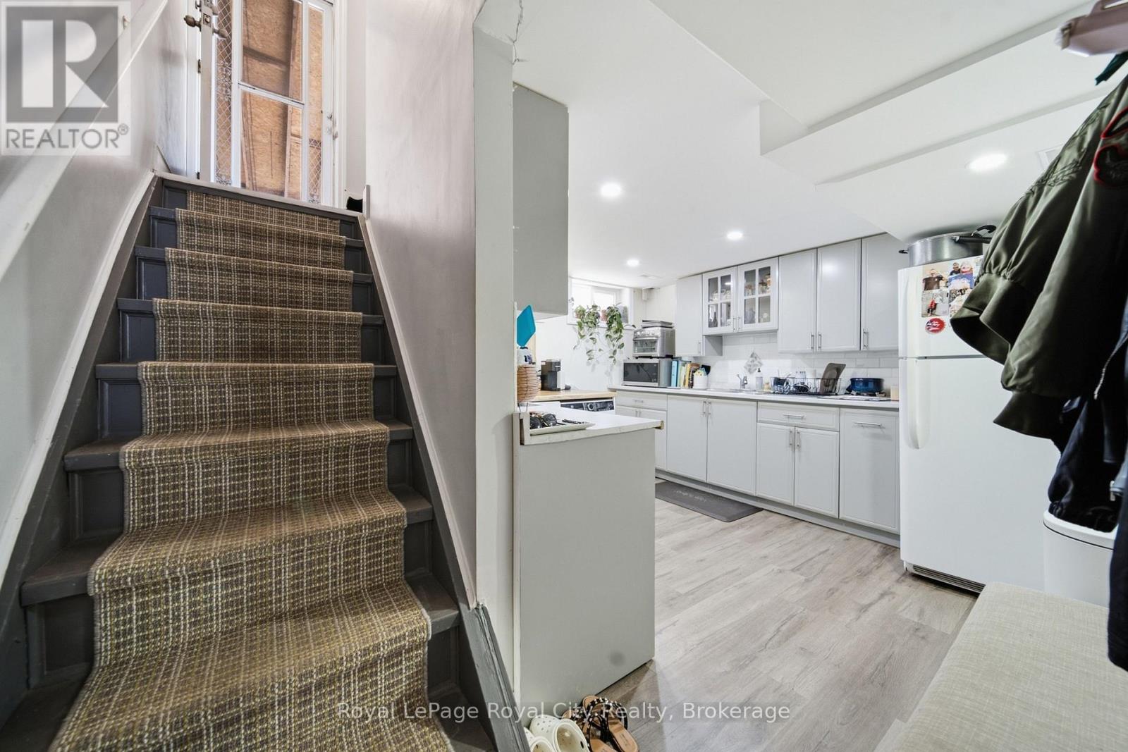 164 WAVERLEY DRIVE - 15
