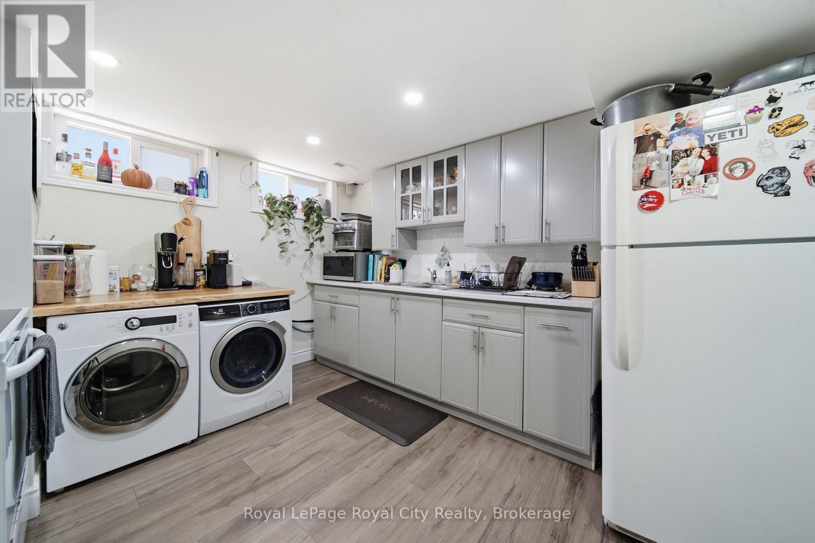 164 WAVERLEY DRIVE - 16