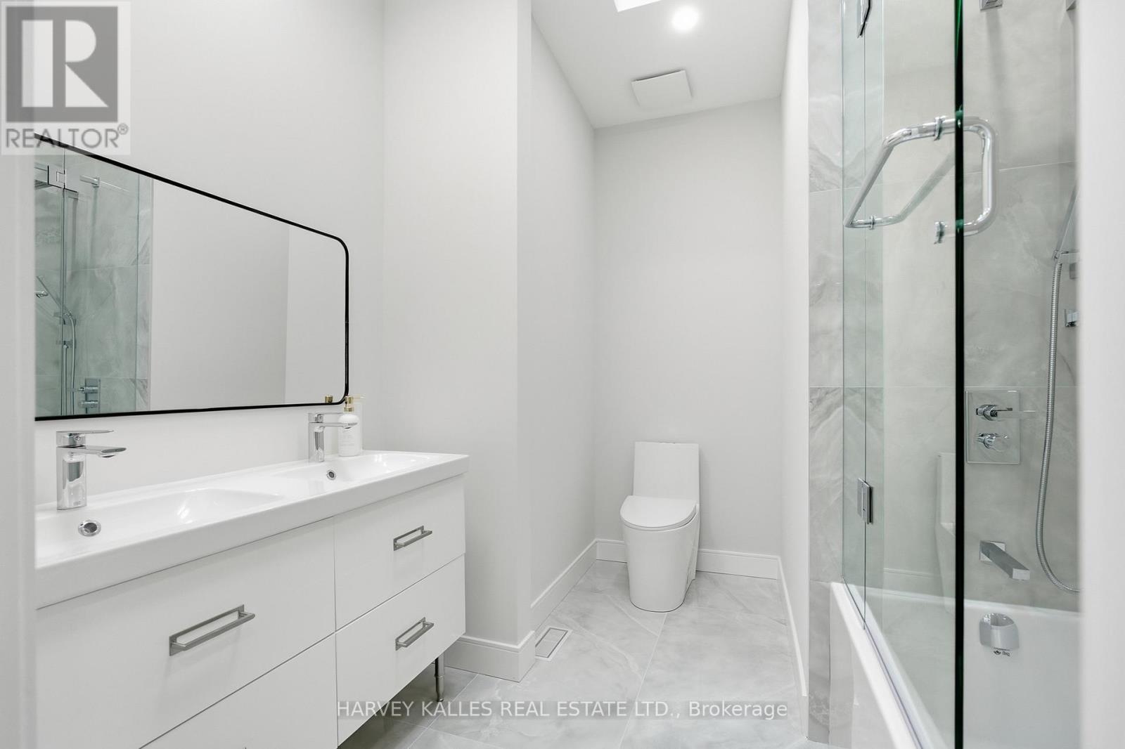 194 SHELDRAKE BOULEVARD - 23