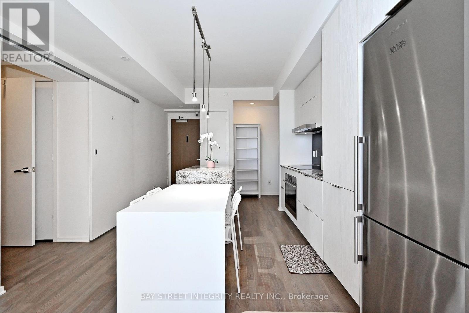 #1512 1 BLOOR STREET E - 11