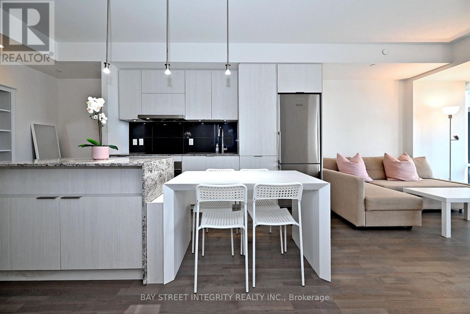 #1512 1 BLOOR STREET E - 12