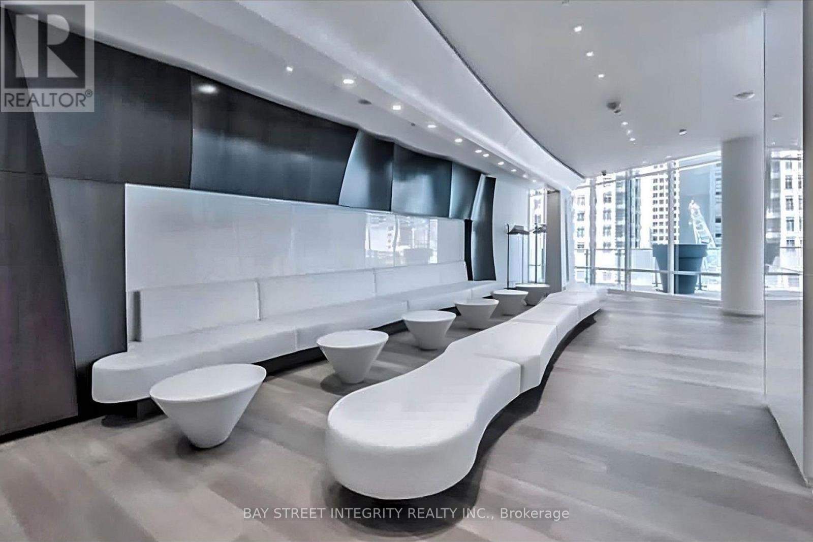 #1512 1 BLOOR STREET E - 24