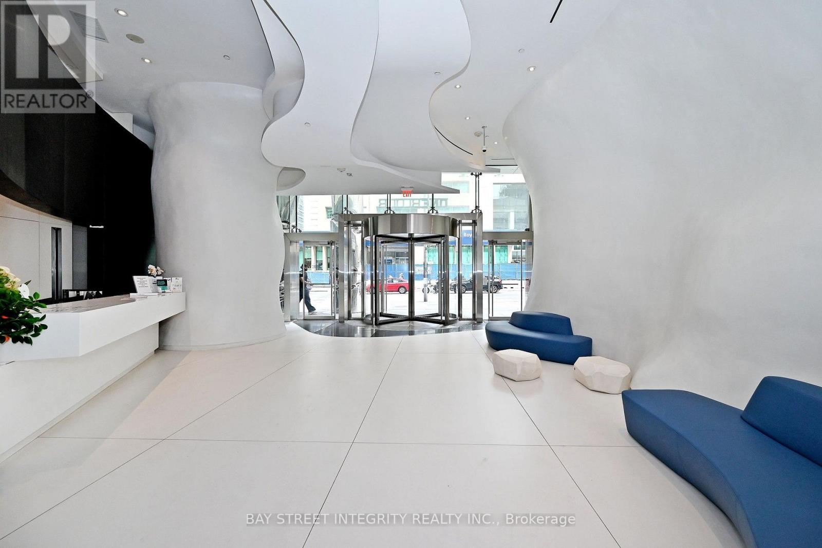 #1512 1 BLOOR STREET E - 3
