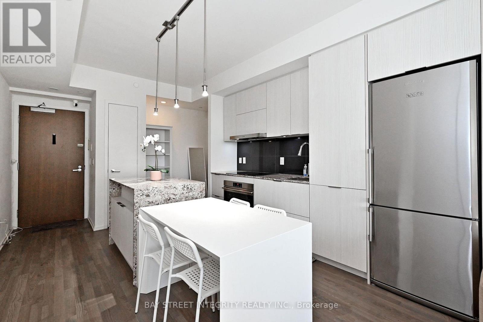 #1512 1 BLOOR STREET E - Image 8