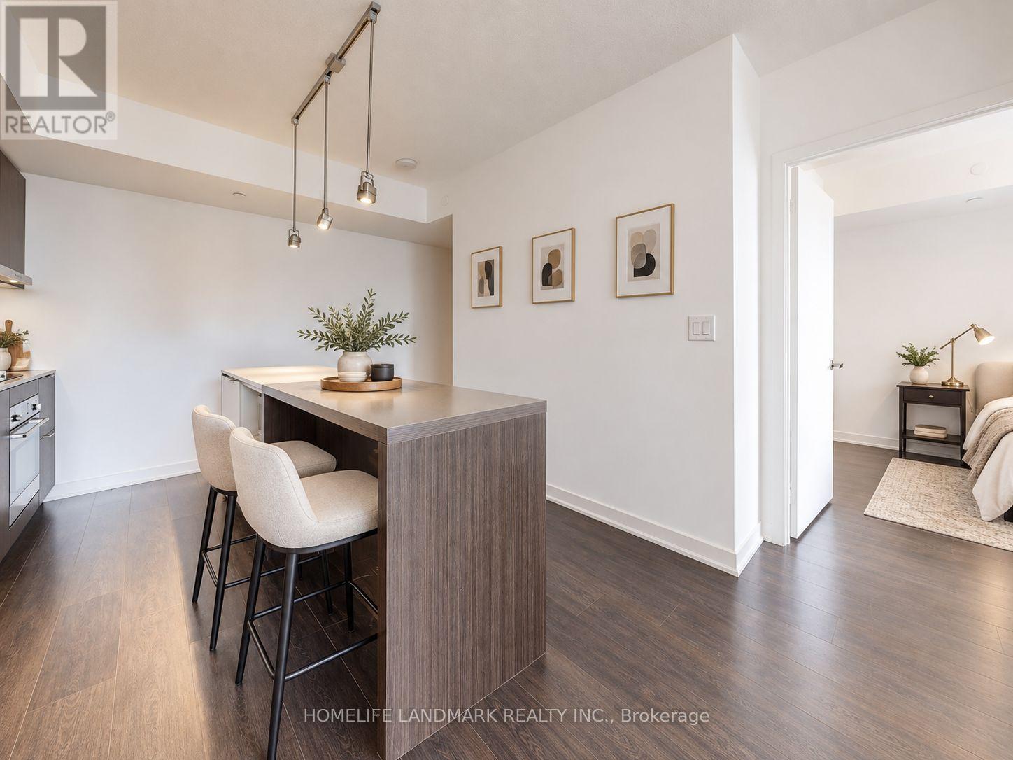 #3405 100 HARBOUR STREET - 4