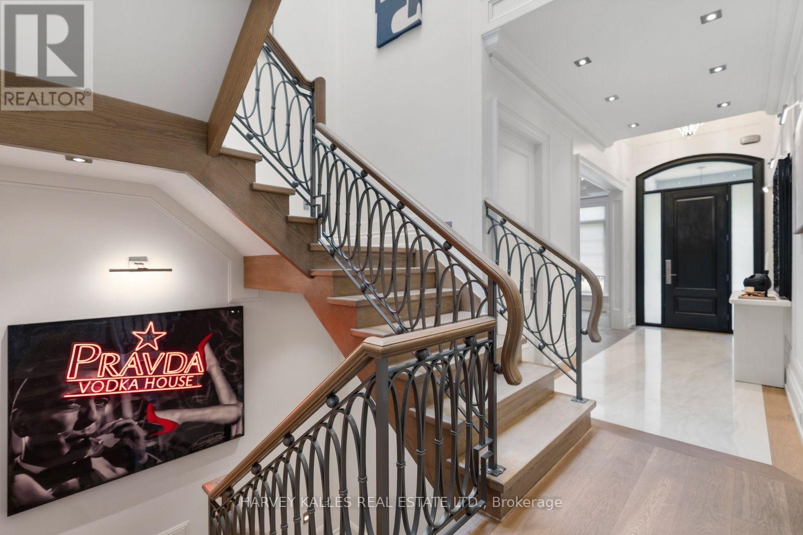 523 VESTA DRIVE - Image 18