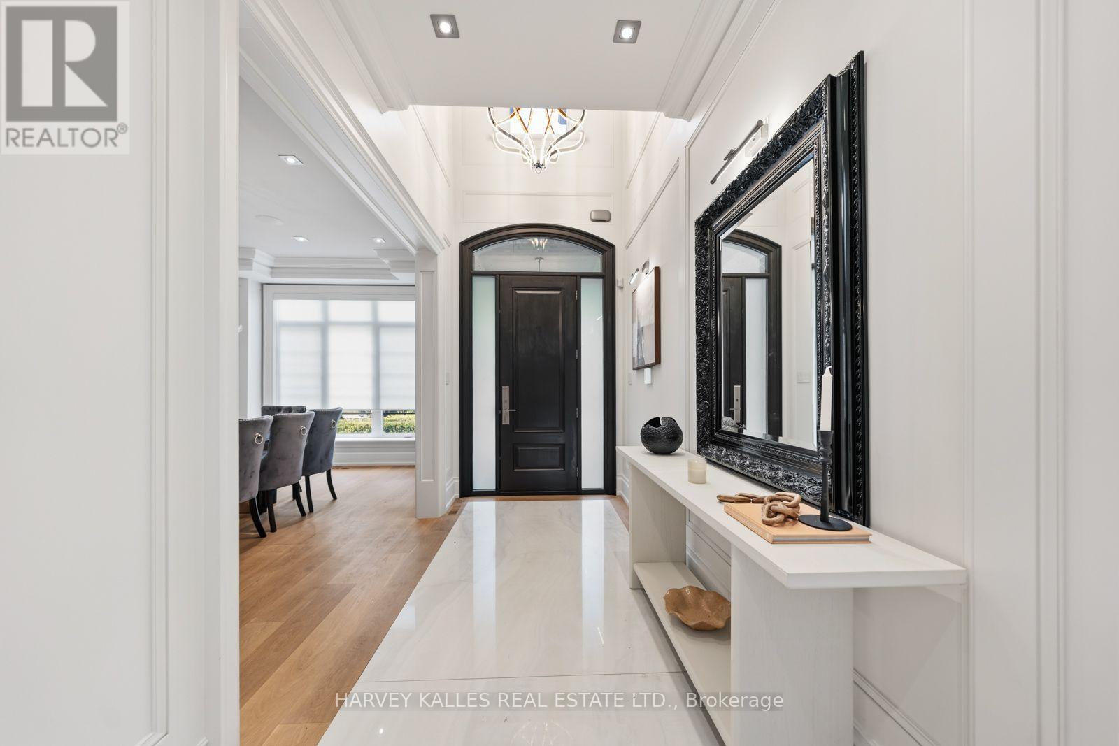 523 VESTA DRIVE - Image 3