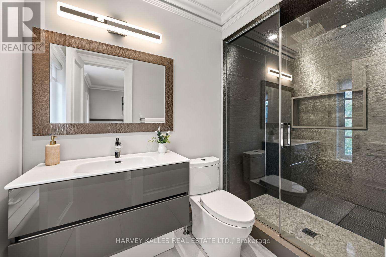 523 VESTA DRIVE - Image 32