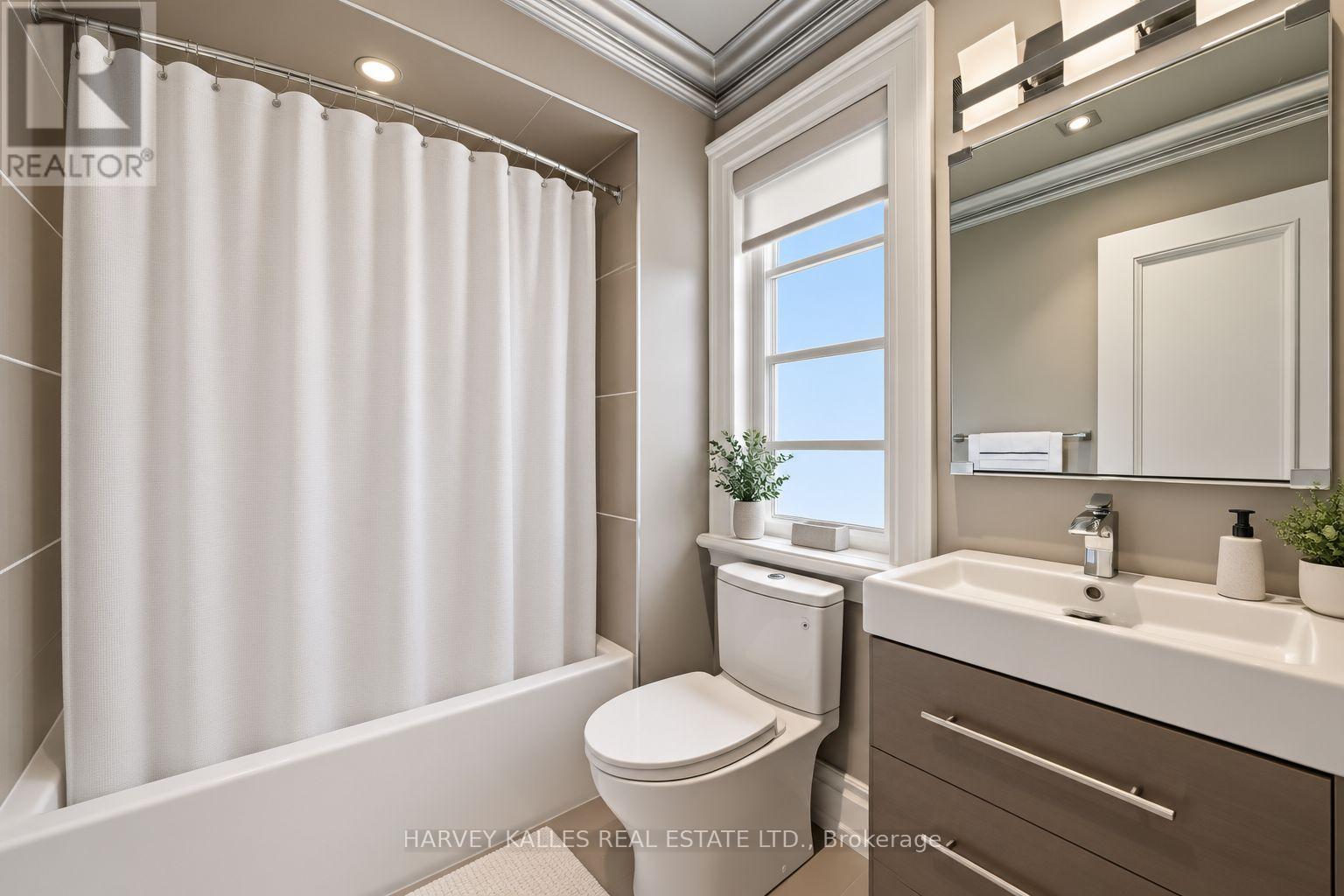 523 VESTA DRIVE - Image 34