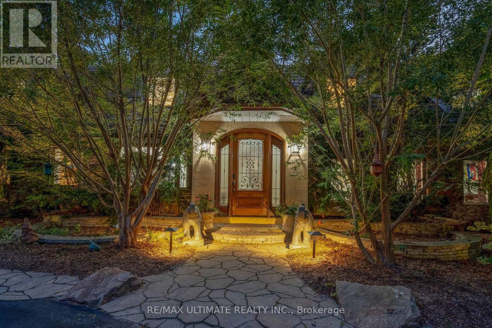 25 BELLEHAVEN CRESCENT - 3
