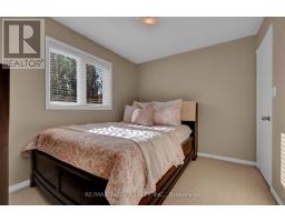 1210 Meath Drive, Oshawa, ON L1K0G5 Photo 17