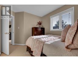 1210 Meath Drive, Oshawa, ON L1K0G5 Photo 18